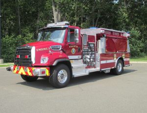 Side Mount Pumper on FL 114SD Chassis