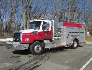 Spartan Side Mount Pumper on FL 114SD Chassis