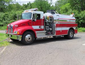 2000 Gallon Tanker on a Kenworth Chassis