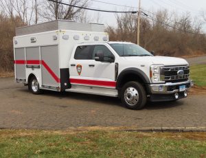 LIGHT DUTY RESCUE ON A FORD CHASSIS
