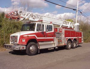 1996 Smeal 75′ HD aerial