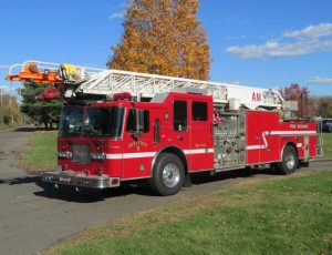 1999 Seagrave Quint